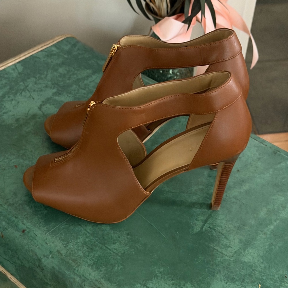Michael Kors Tan Peep-Toe Heels